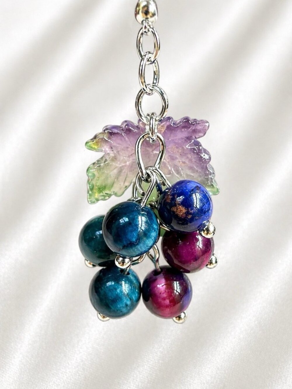 REIMAGINED Vineyard Grape Earrings Dyed Agate 925 Silver Hooks Dangle 2” - Picture 6 of 7